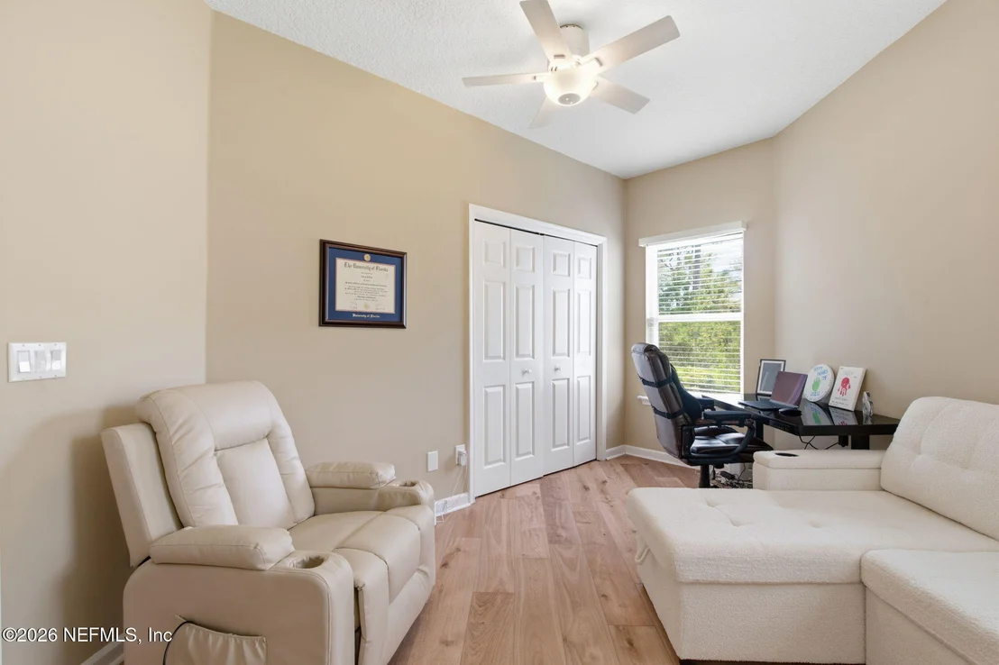 Photo of 167 HERONS NEST Lane