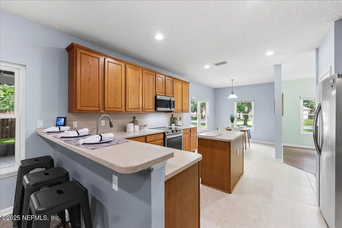 Photo of 629 PELHAM Road