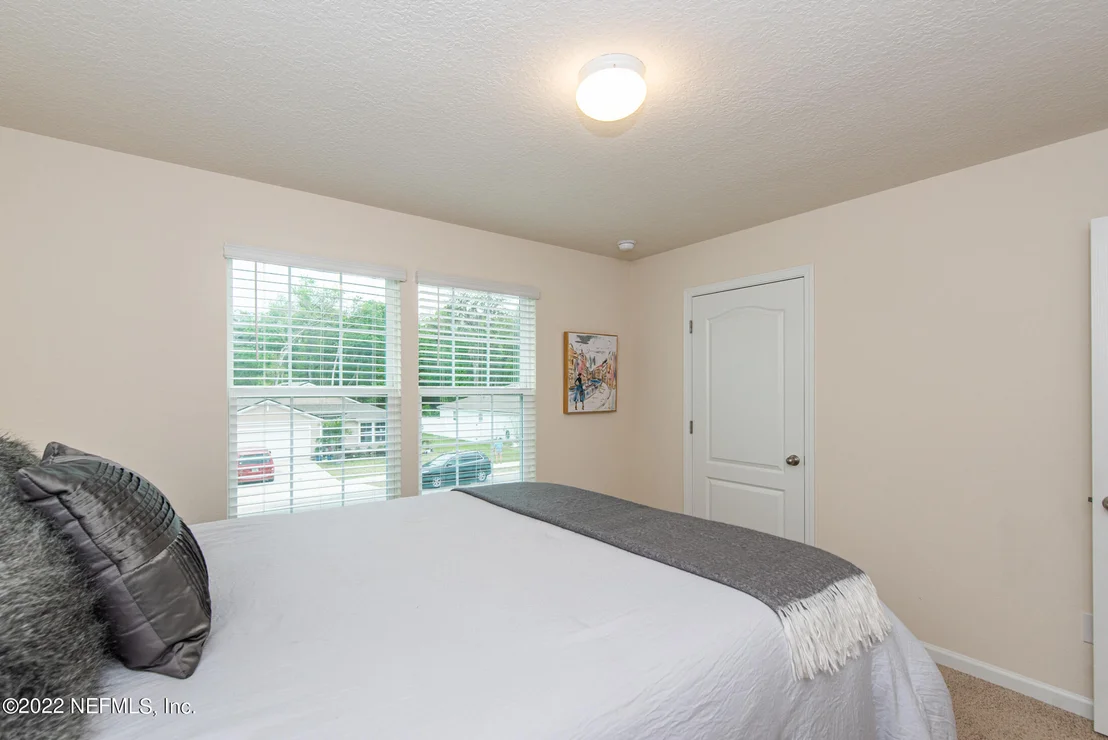 Photo of 237 CHASEWOOD Drive