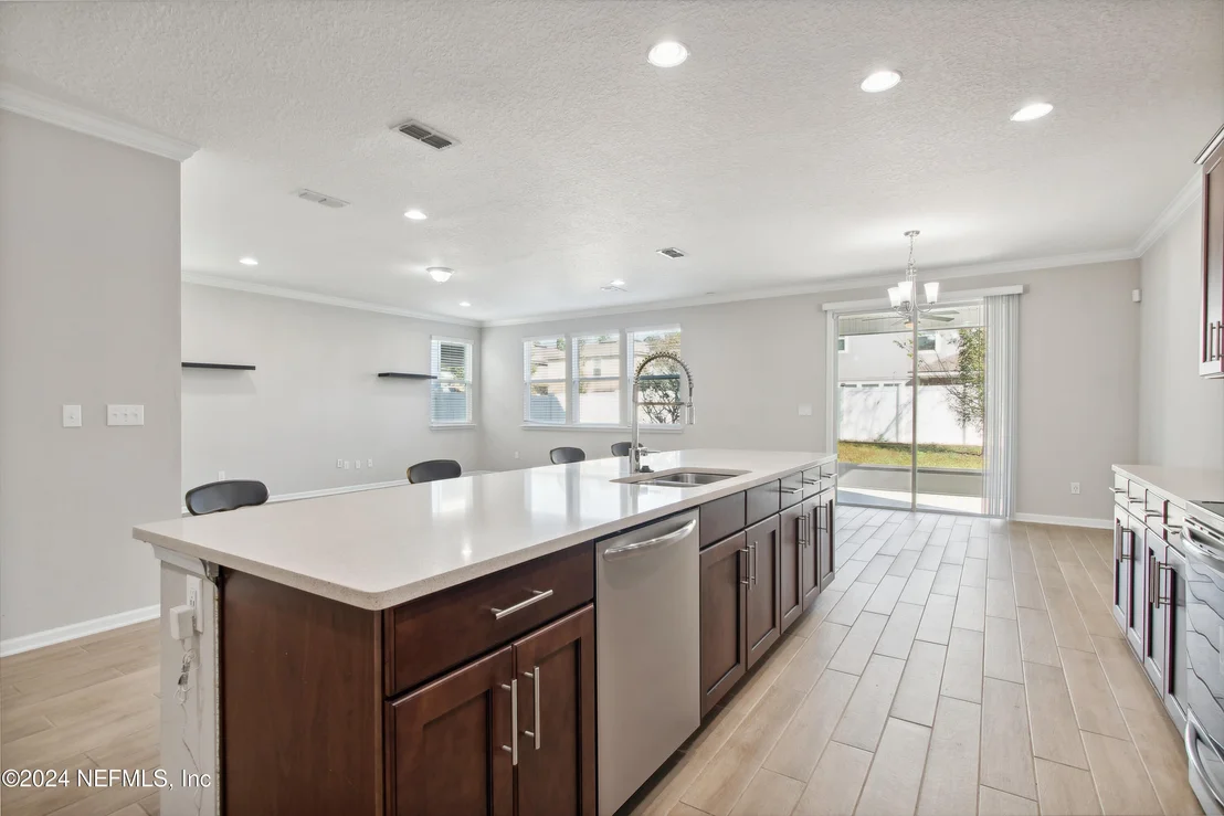 Photo of 8139 DANCING FOX Street
