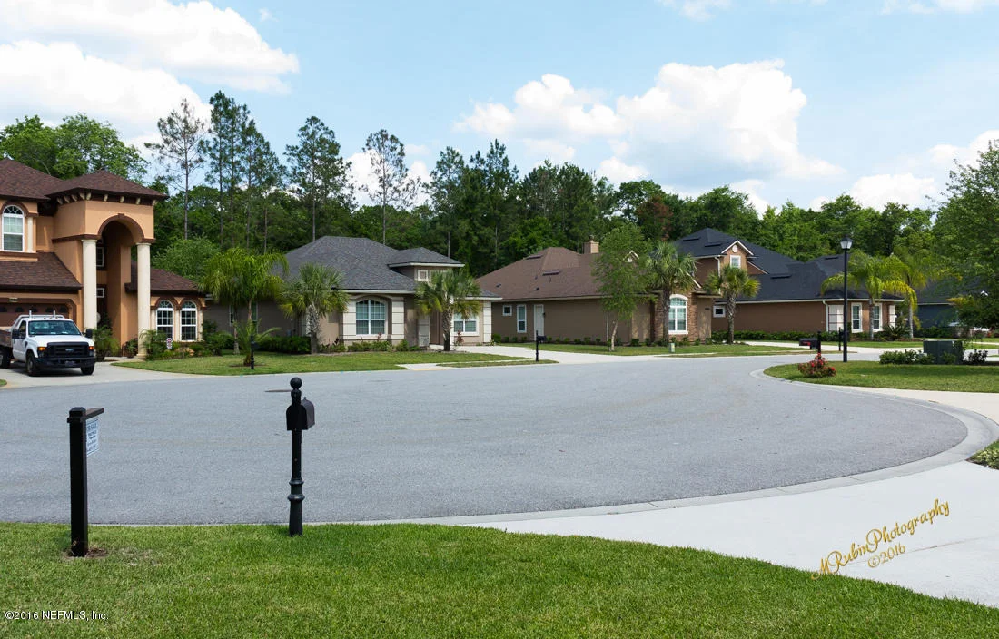 Photo of 187 STAPLEHURST Drive