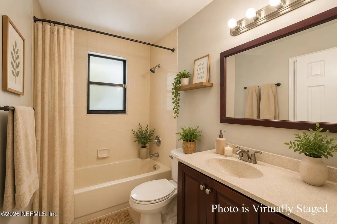 Photo of 1818 FARM Way