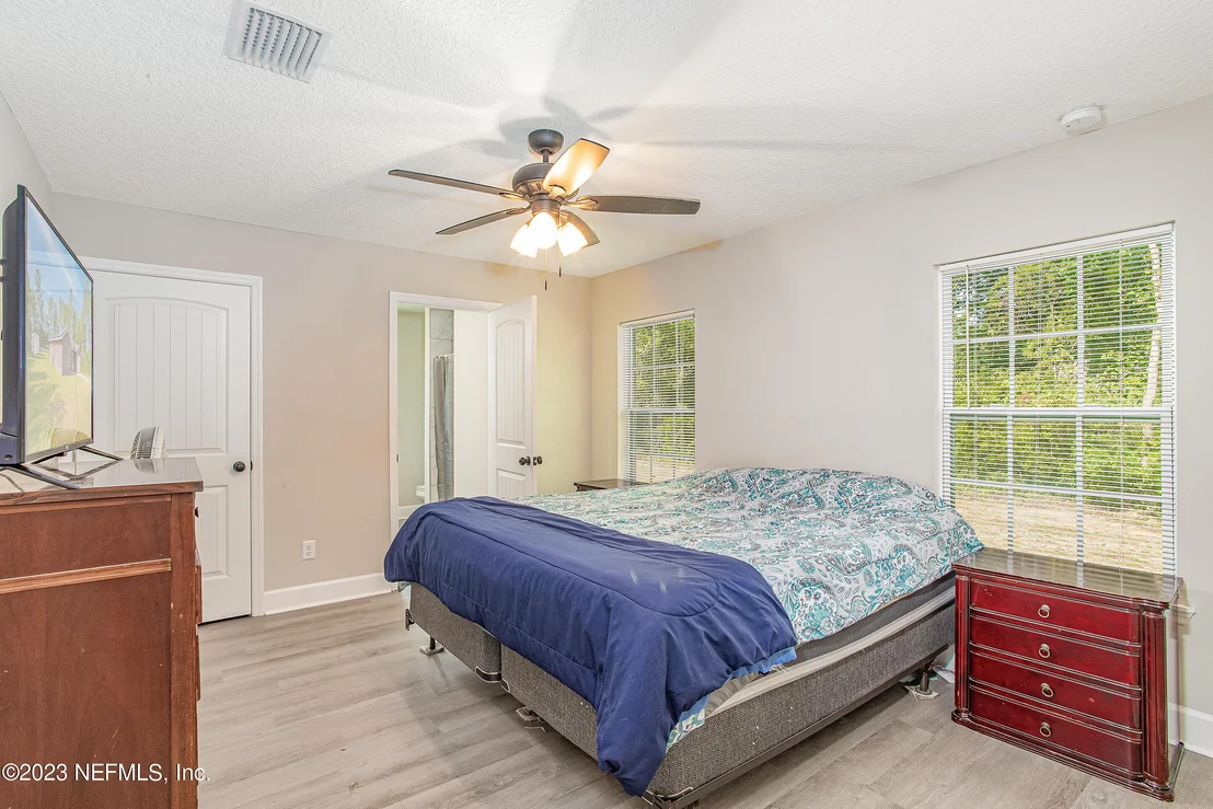 Photo of 44160 WILLOW Lane