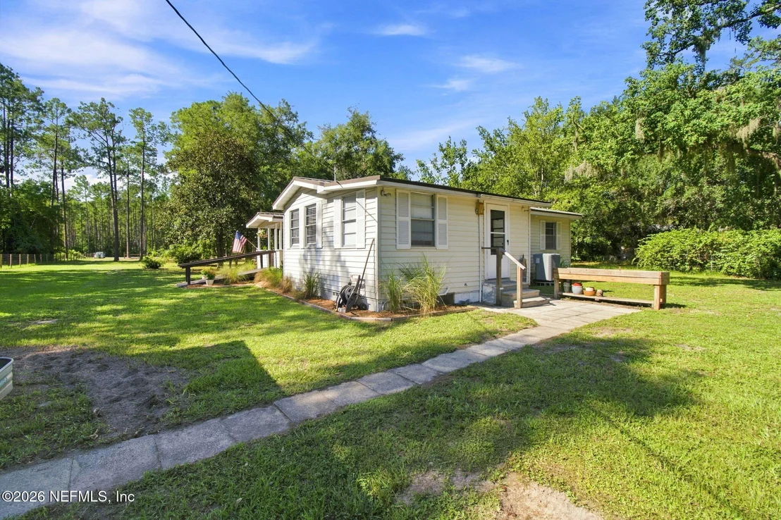 Photo of 33485 MEADOWS Lane