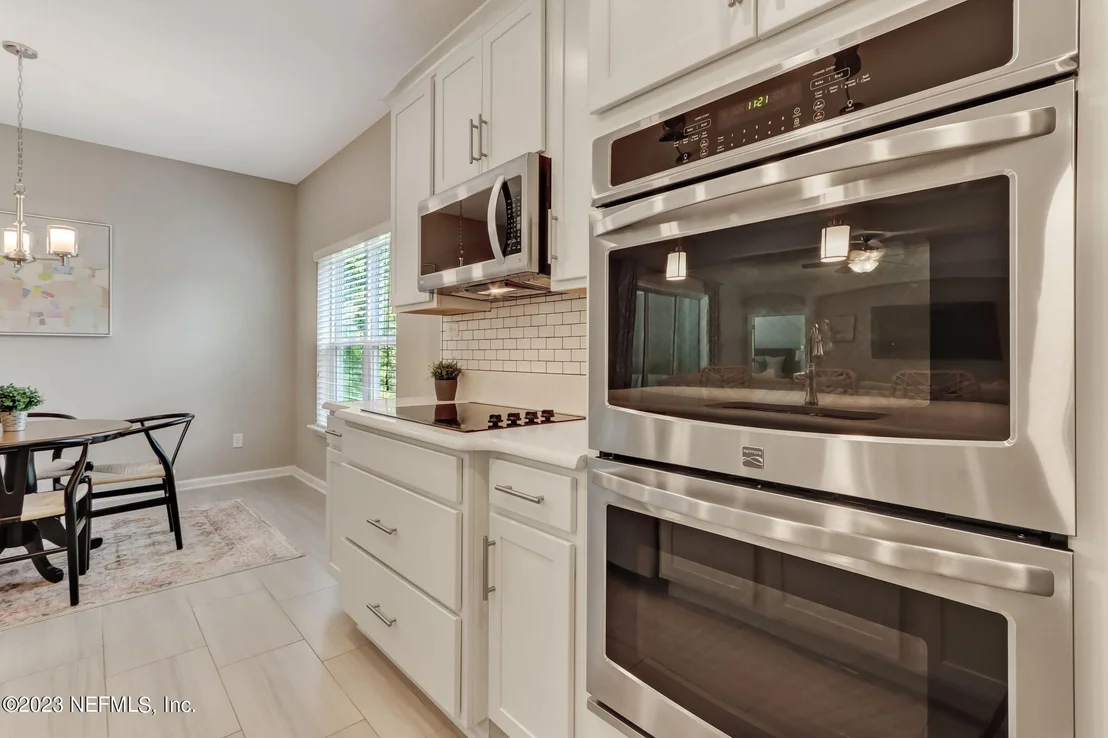 Photo of 85771 BLACK TERN Drive
