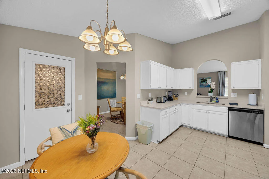 Photo of 905 GAVAGAN Road
