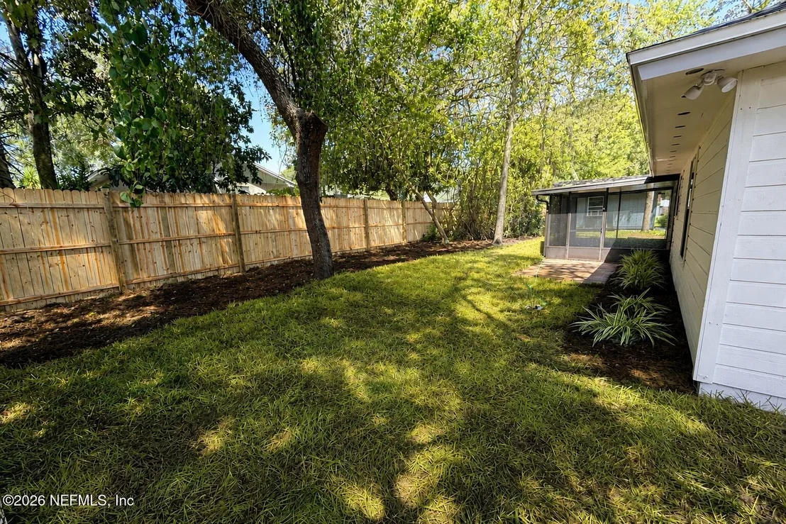 Photo of 426 JASMINE Road