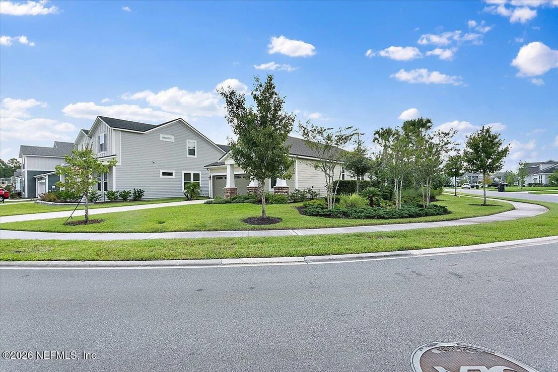 Photo of 184 OAK SHADOW Place