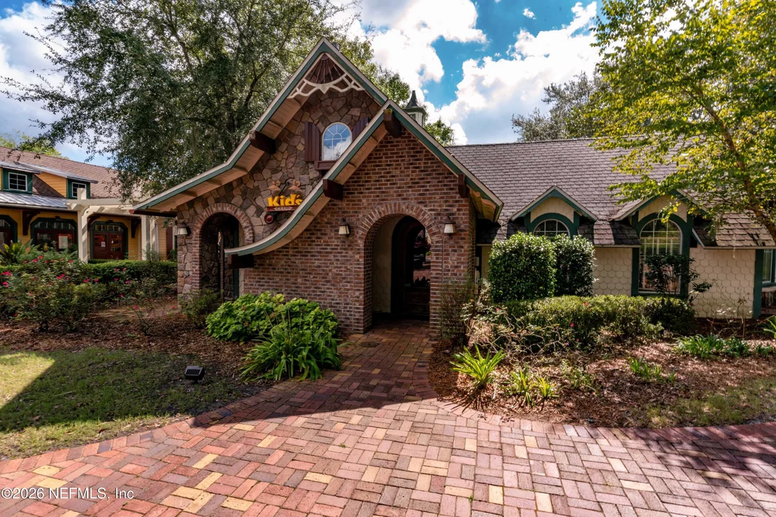 Photo of 1427 EAGLE CROSSING Drive