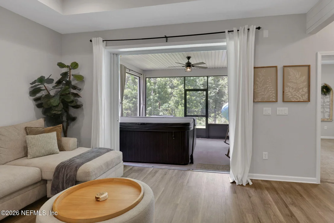 Photo of 98 YARDLEY Court