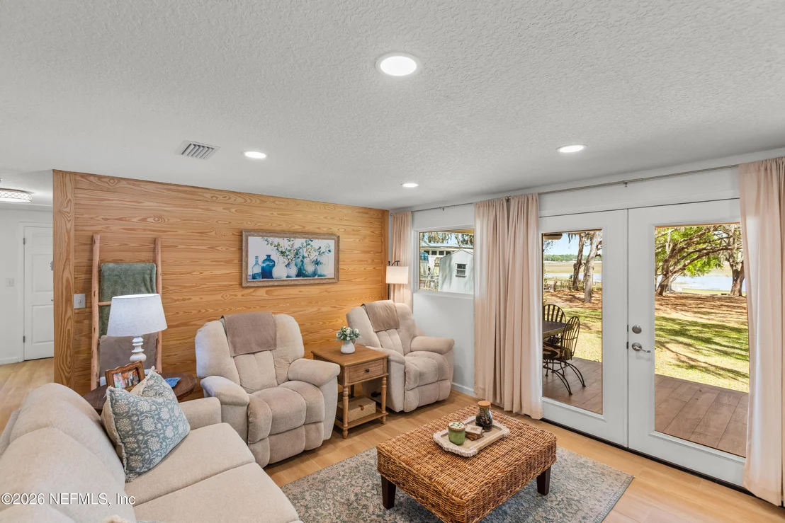 Photo of 5921 COUNTY ROAD 352