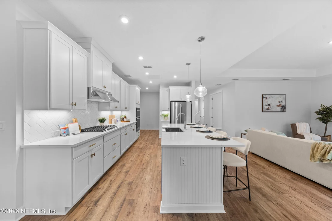 Photo of 660 GOLDENROD Drive