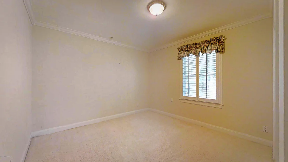Photo of 1250 HERON POINT Road