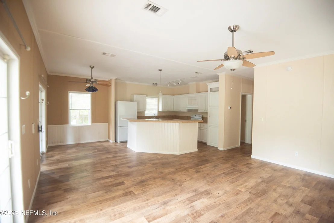 Photo of 123 FOLKLORE Drive