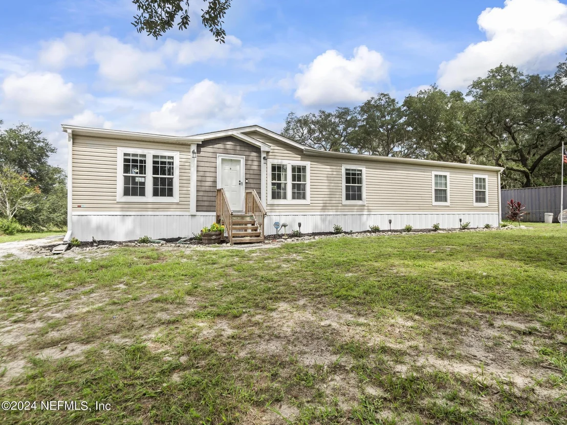 Photo of 204 1ST Street
