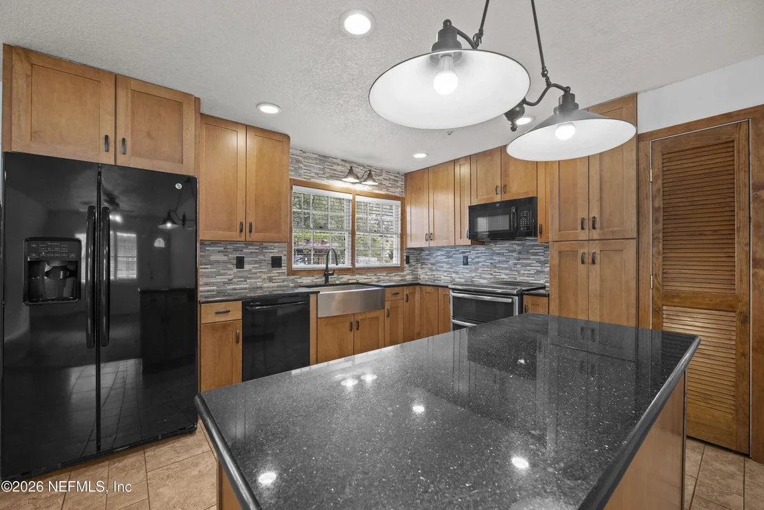 Photo of 1116 PLAINFIELD Avenue
