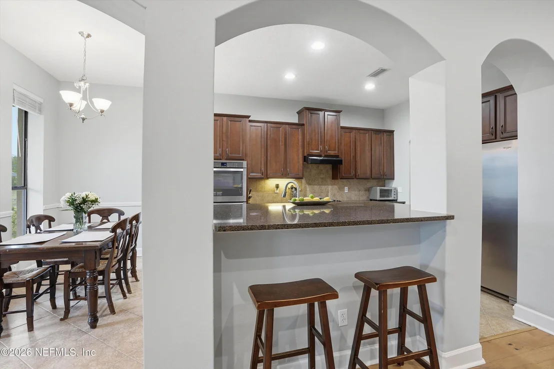 Photo of 218 N SAXXON Road