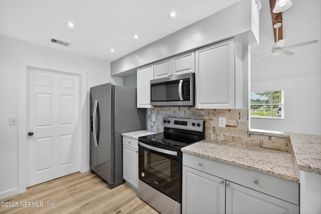 Photo of 15 KATRINA Place