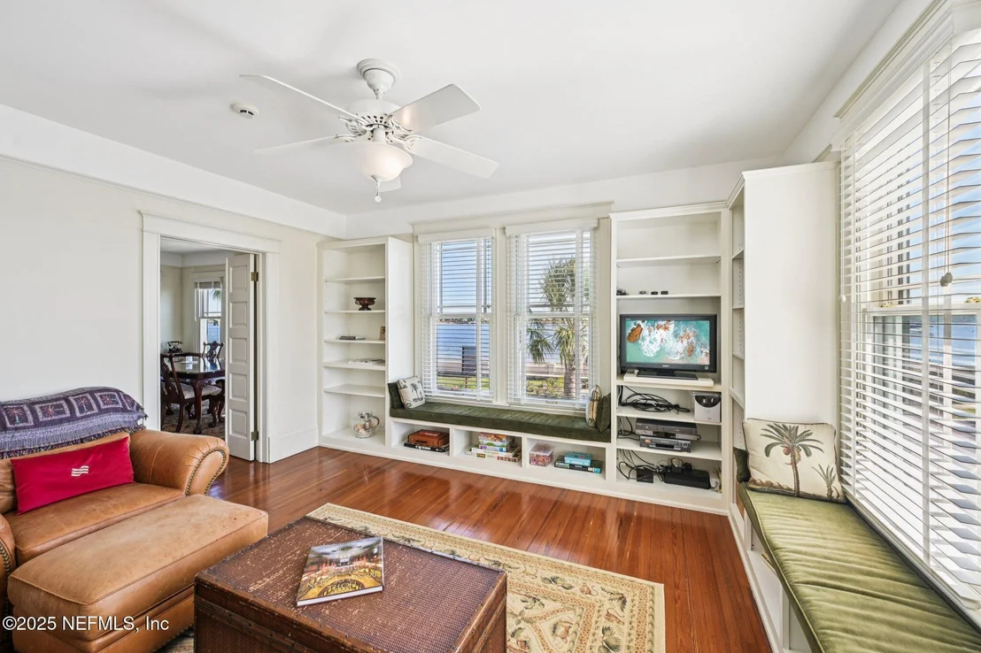 Photo of 178 AVENIDA MENENDEZ