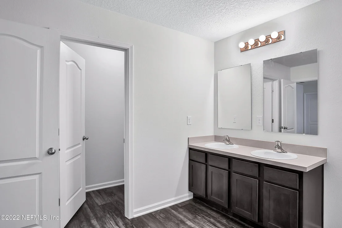 Photo of 325 JARAMA Circle