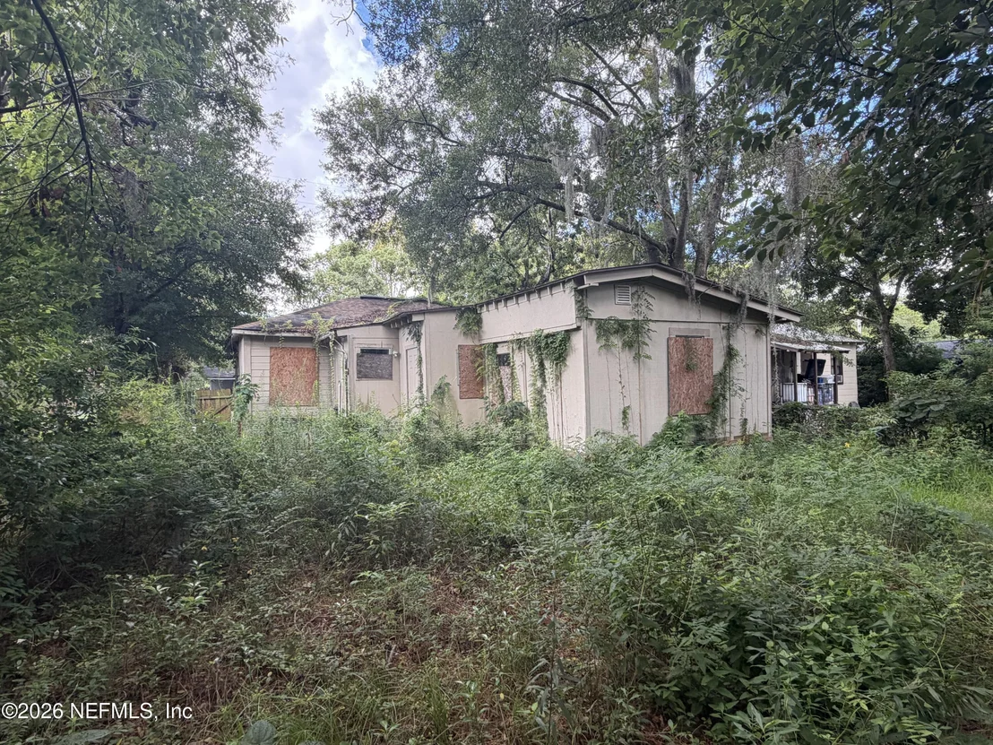 Photo of 3229 DIGNAN Street