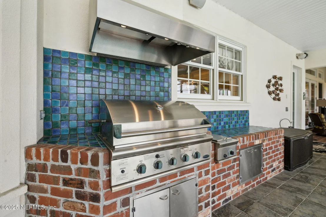 Photo of 231 DEER HAVEN Drive