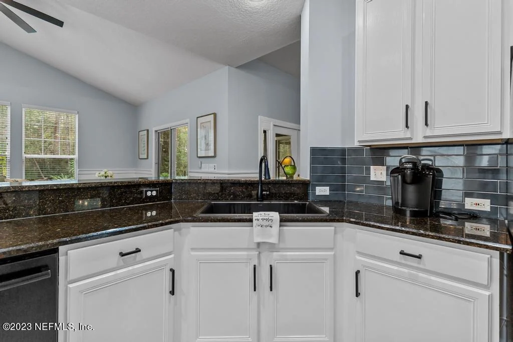 Photo of 1056 MEADOW VIEW Lane