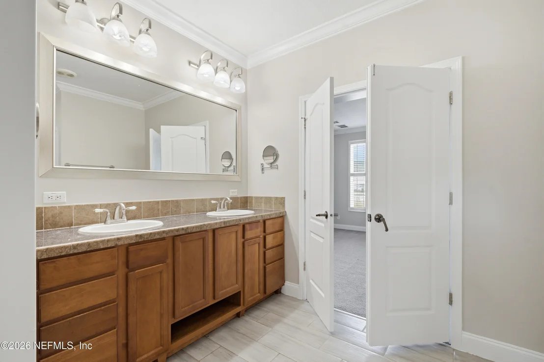 Photo of 2445 PELLICER Road