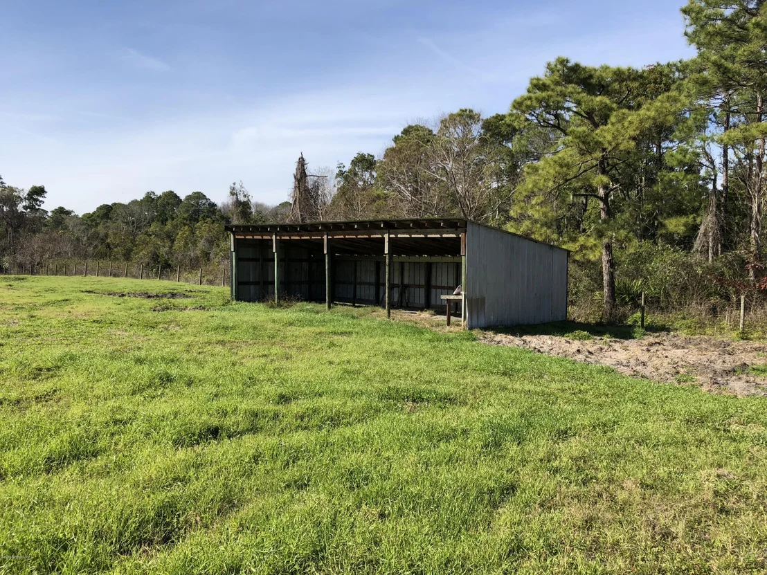 Photo of 13078 SAWPIT Road