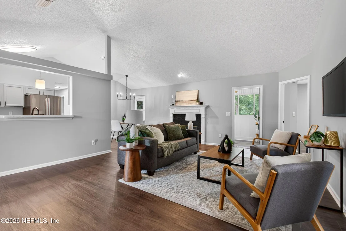 Photo of 8319 SPRINGTREE Road