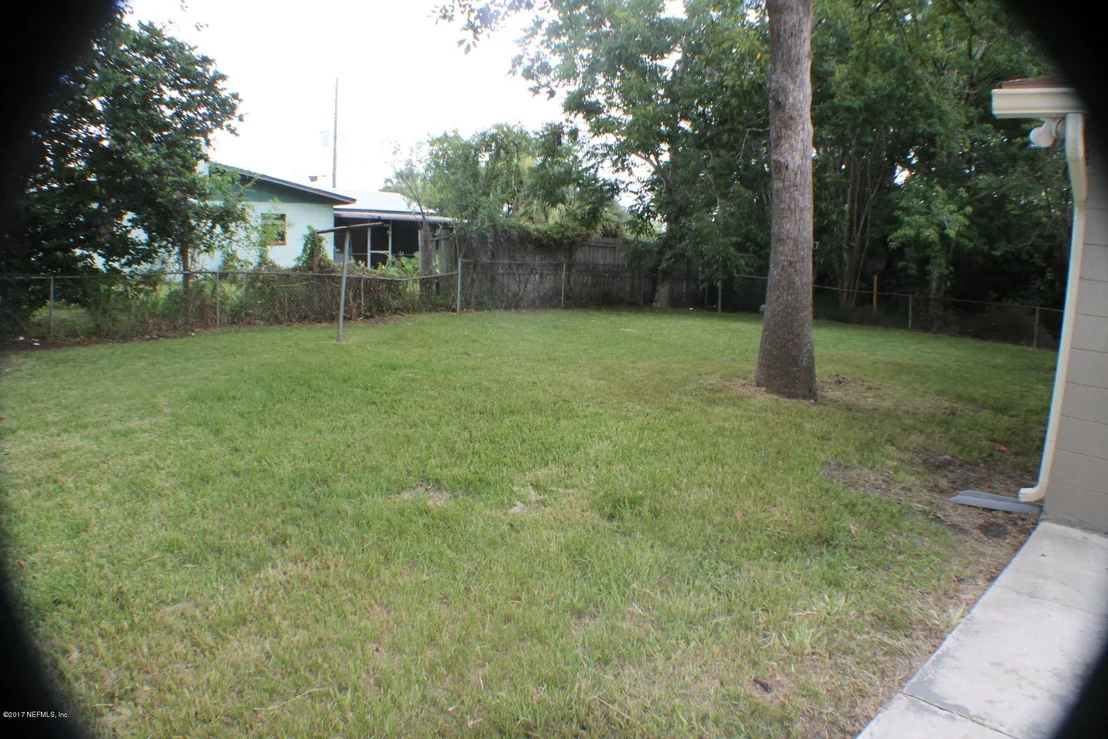 Photo of 4450 BEGBIE Drive
