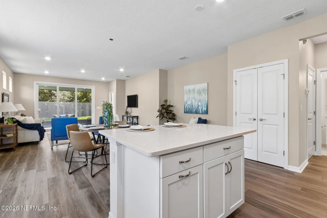 Photo of 460 JUBILEE Circle