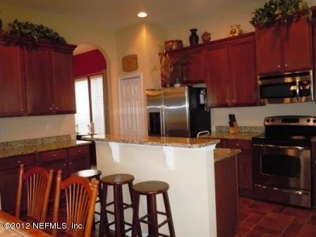 Photo of 921 LAS NAVAS Place
