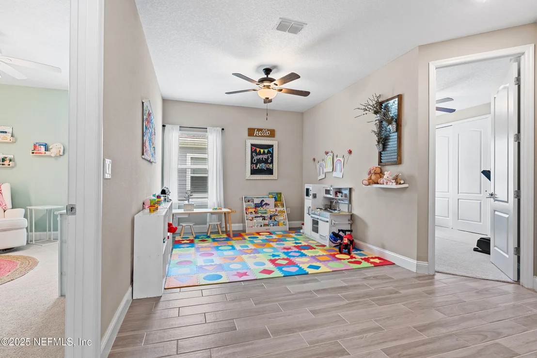 Photo of 551 BROOMSEDGE Circle