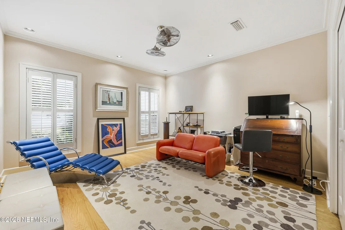 Photo of 2656 BEAUCLERC Road