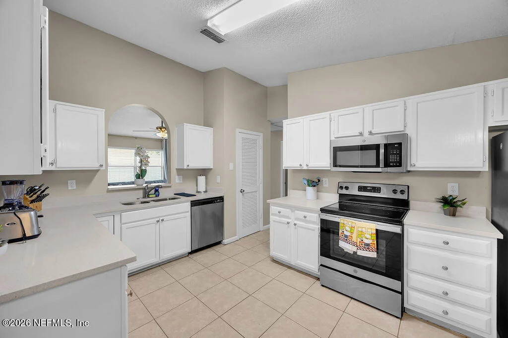 Photo of 905 GAVAGAN Road