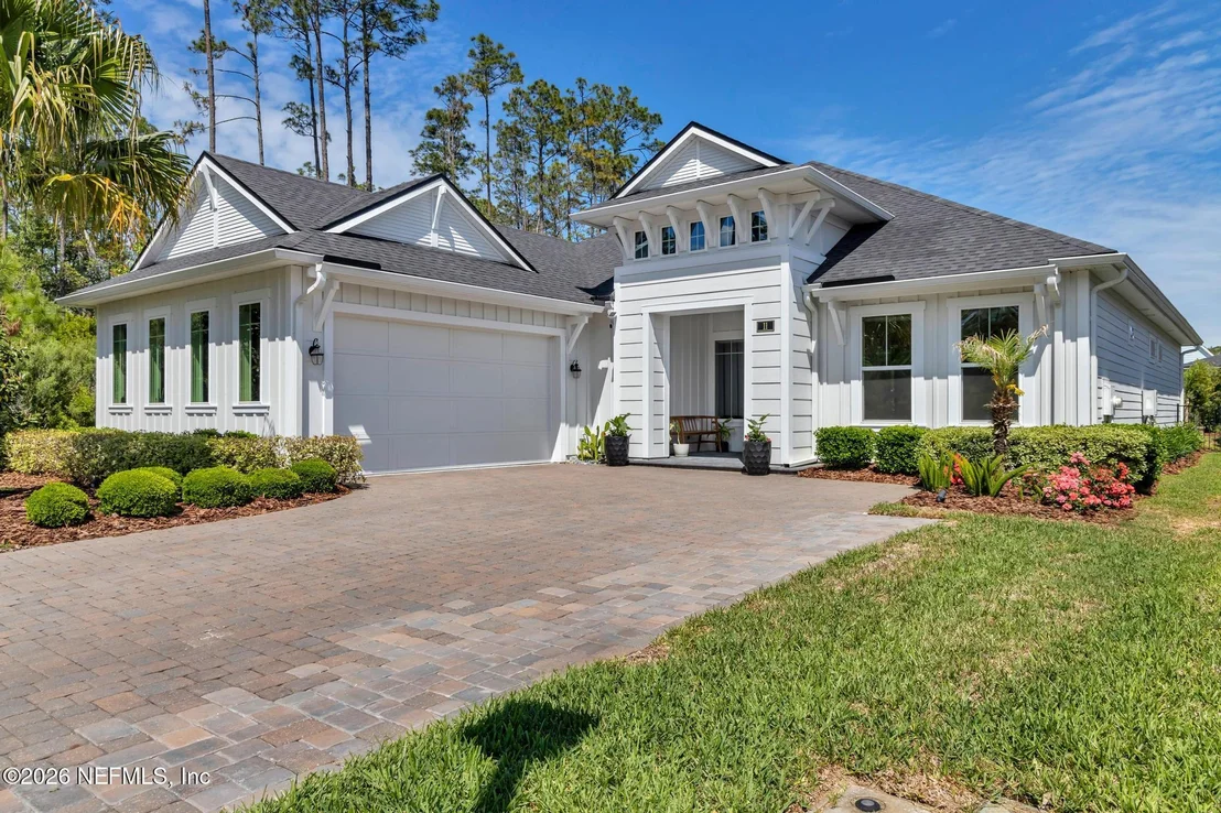 Photo of 11 FORESTVIEW Lane