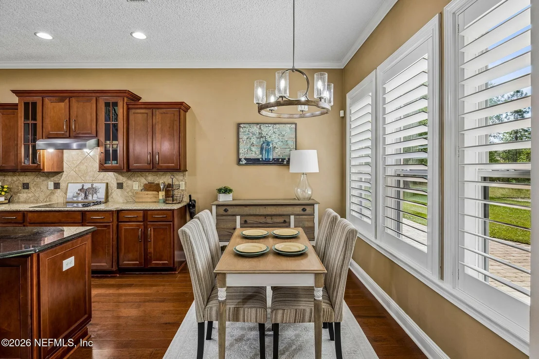 Photo of 321 ADDISON Court