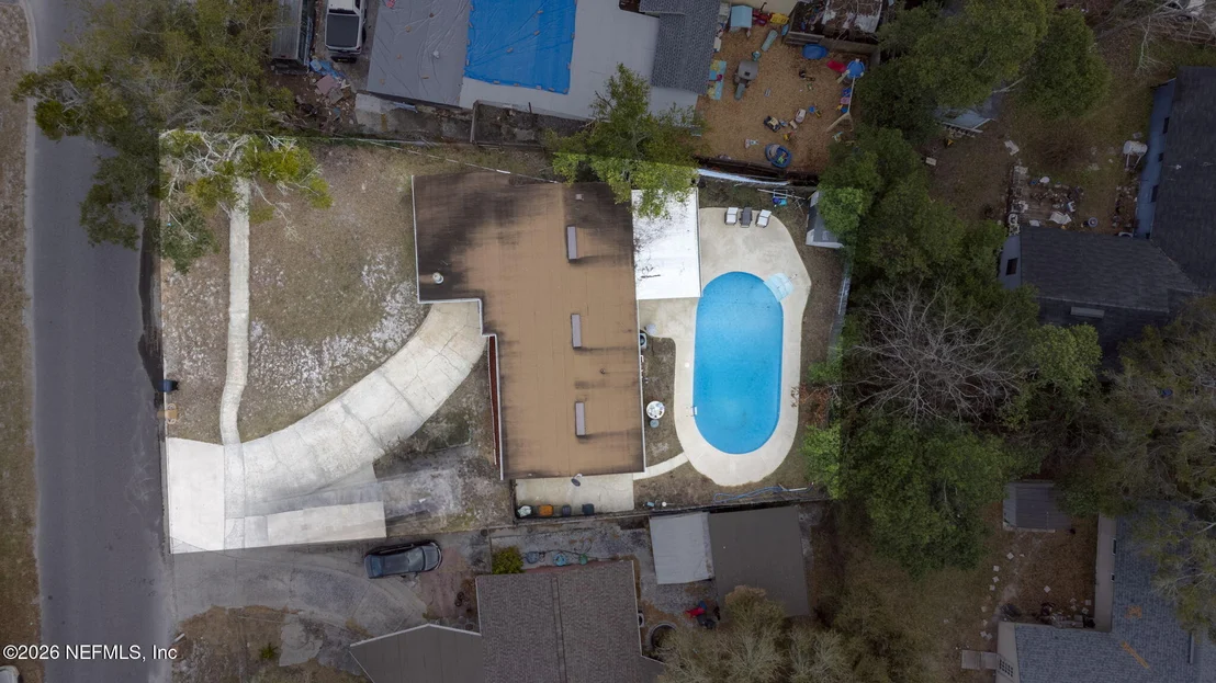 Photo of 431 VALDERIA Drive