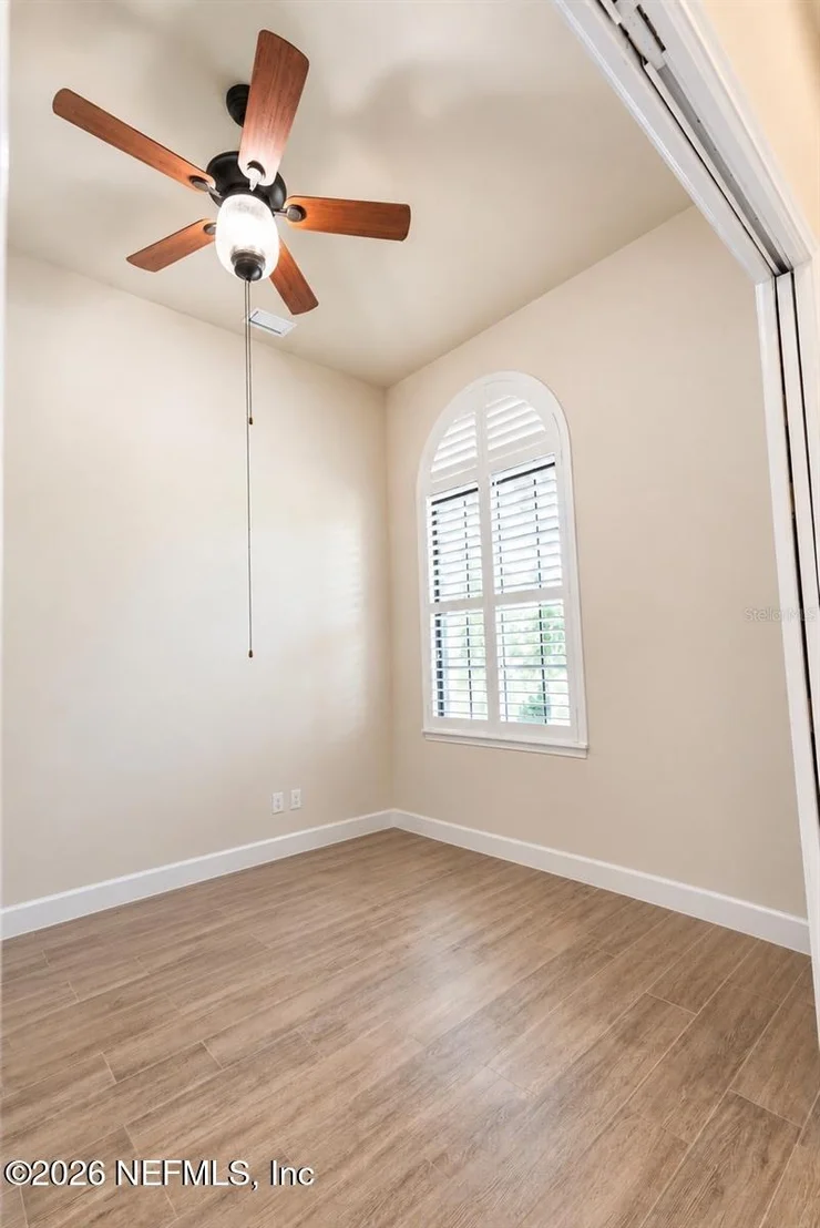 Photo of 21 EDISON Lane