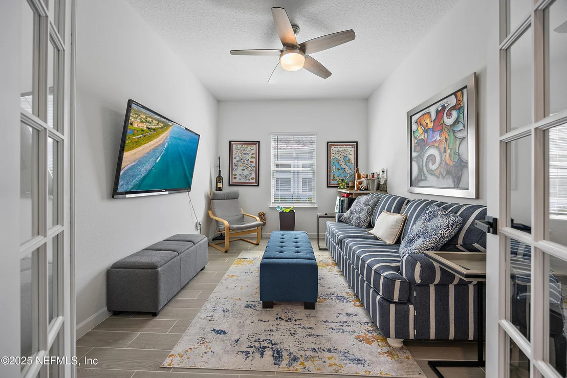 Photo of 75837 PONDSIDE Lane