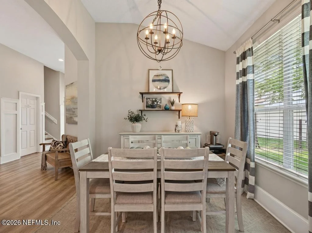 Photo of 3152 E BANISTER Road