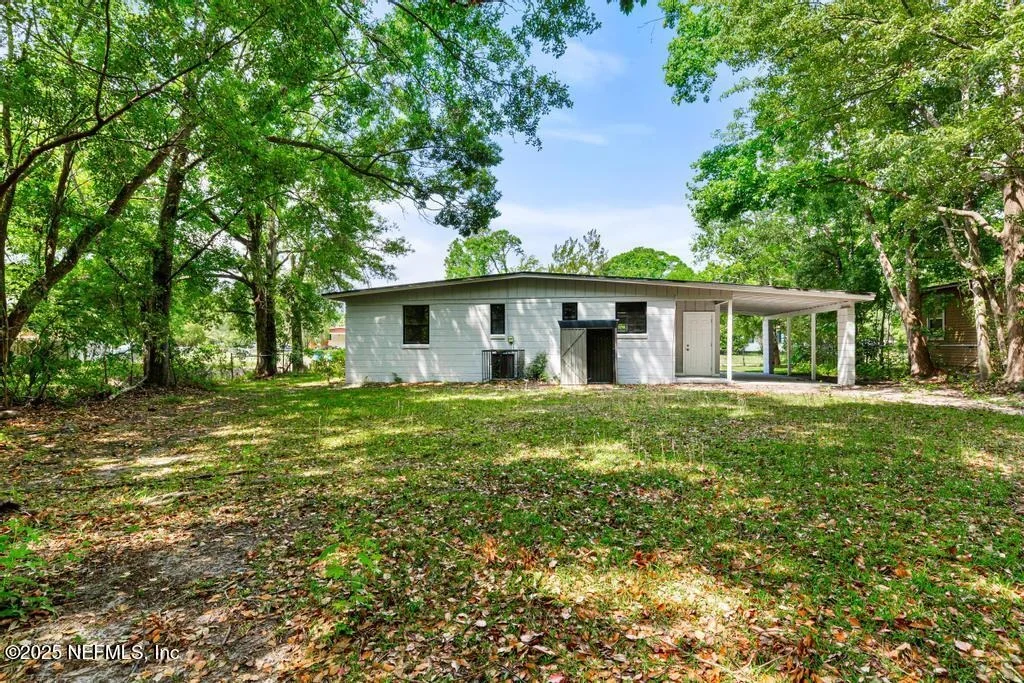 Photo of 5319 BUNCHE Drive
