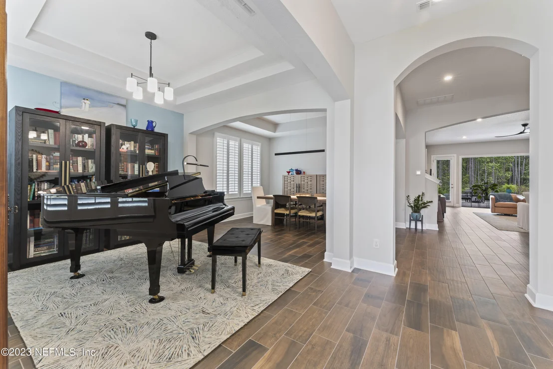 Photo of 211 SILVER SAGE Lane