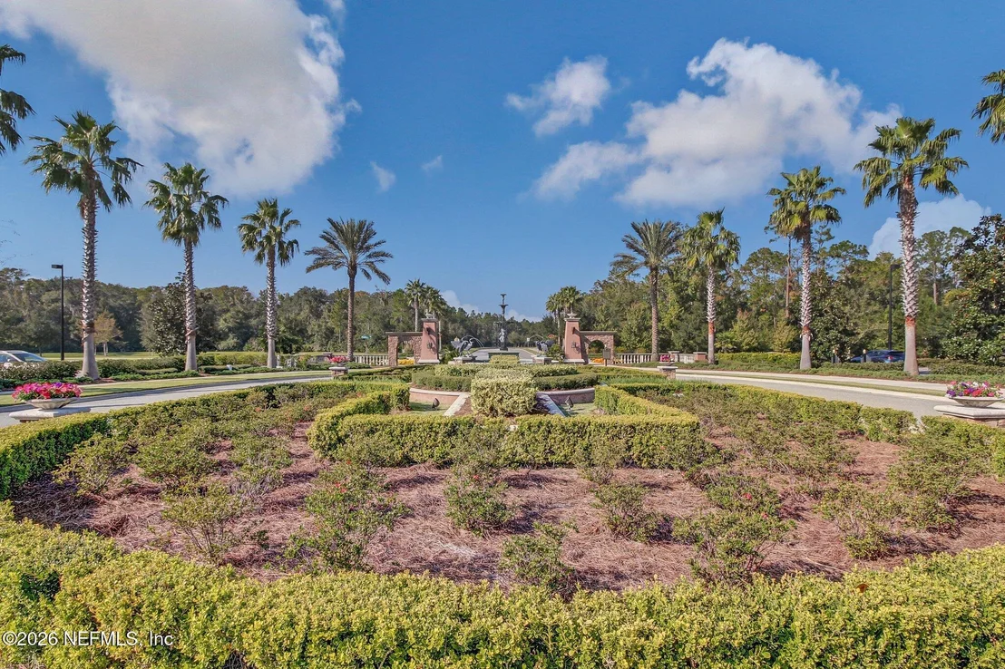 Photo of 696 RIVER RUN Boulevard