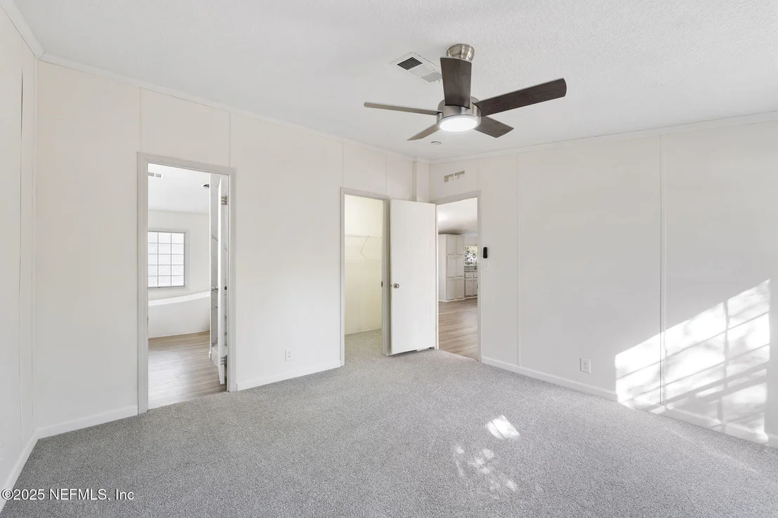 Photo of 606 JACKSON Road