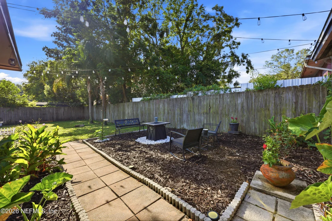 Photo of 5528 EDMAR Road