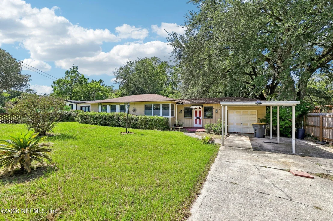 Photo of 4912 BRIDGEWATER Circle
