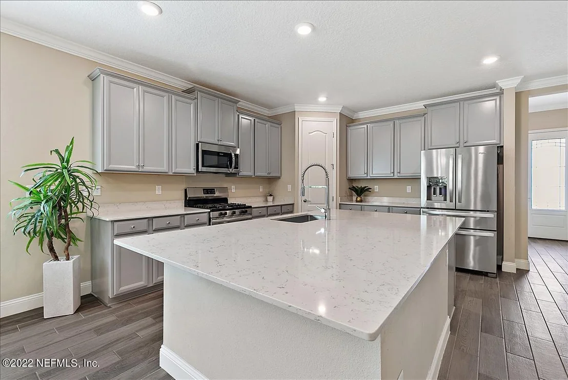 Photo of 291 BROOMSEDGE Circle
