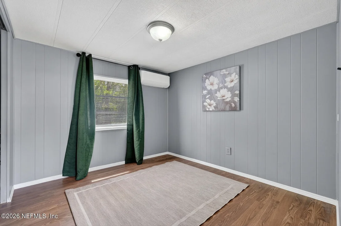 Photo of 112 PALMER Drive